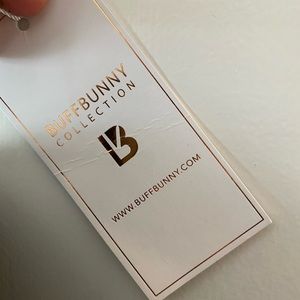 NWT Buff bunny ALL BLACK LEGGINGS